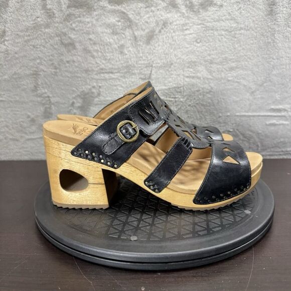 Dansko Womens Size 10-10.5 Oralee Black Cutout Boho Wood Chunky Heel Mules - Picture 1 of 7